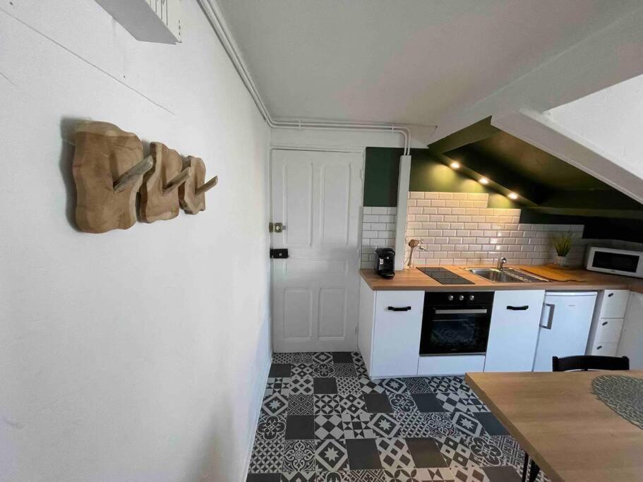 Studio Cosy, En Centre, Proche Gare, Vue Degagee Valence  Extérieur photo